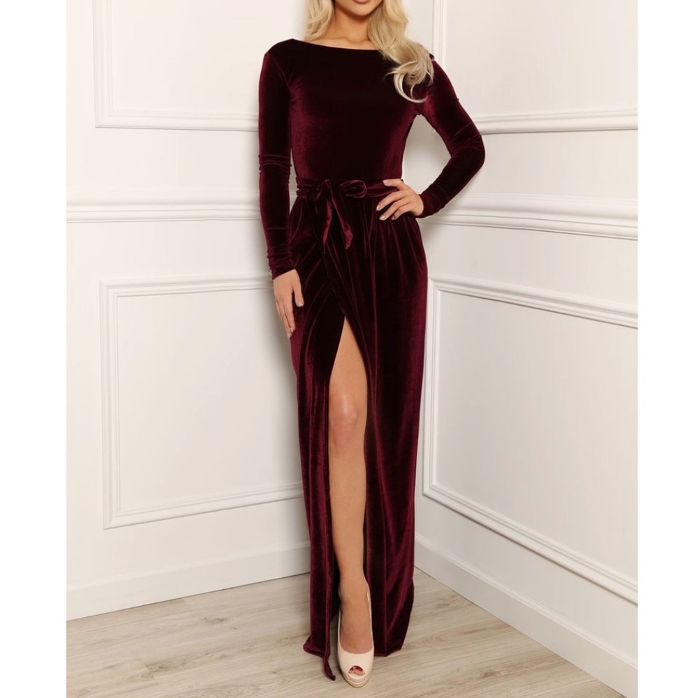Dark Burgundy Velvet Long-Sleeve Formal Dress